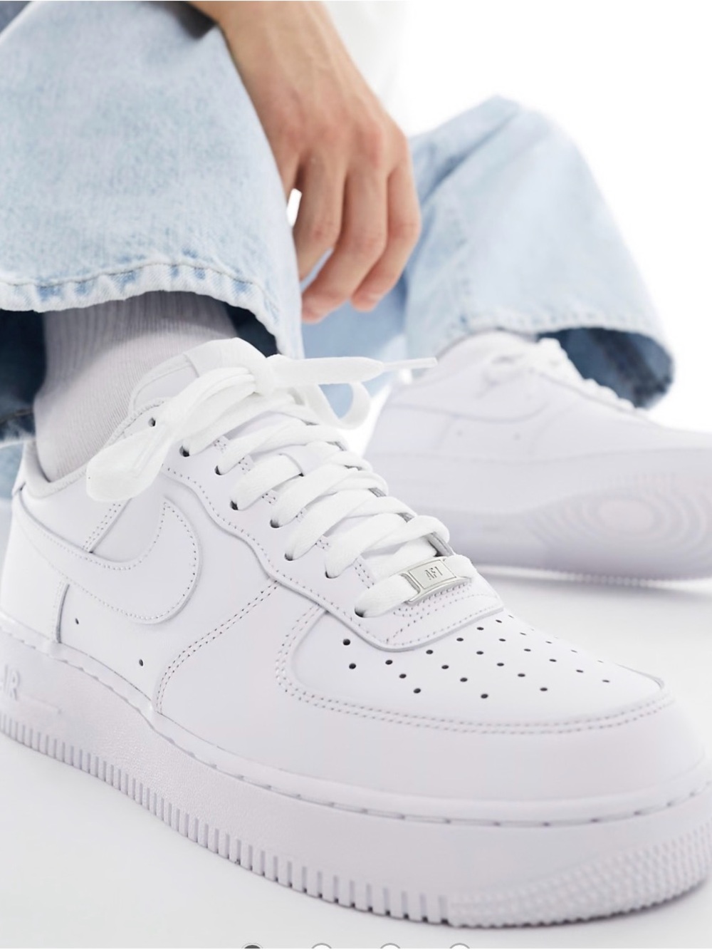 Nike Air Force Ones Low Triple White Sneakers SZ. M8.5, SZ.W10